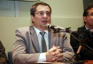 No-Dia-do-adv-diretoria-_OAB-_reinaugura-_auditrio-_homenageia_-ex-presidente-_da-_instituio_5