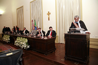 Seu-discurso-de posse-desembargador Luiz-Neto propoe-advogados tenham direito-sustentacao oral-qualificada-Justica-Comum 1